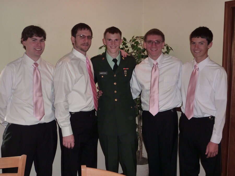 The groomsmen.